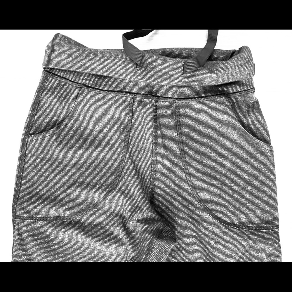 SOLD Lululemon Skinny Will Legging Pants